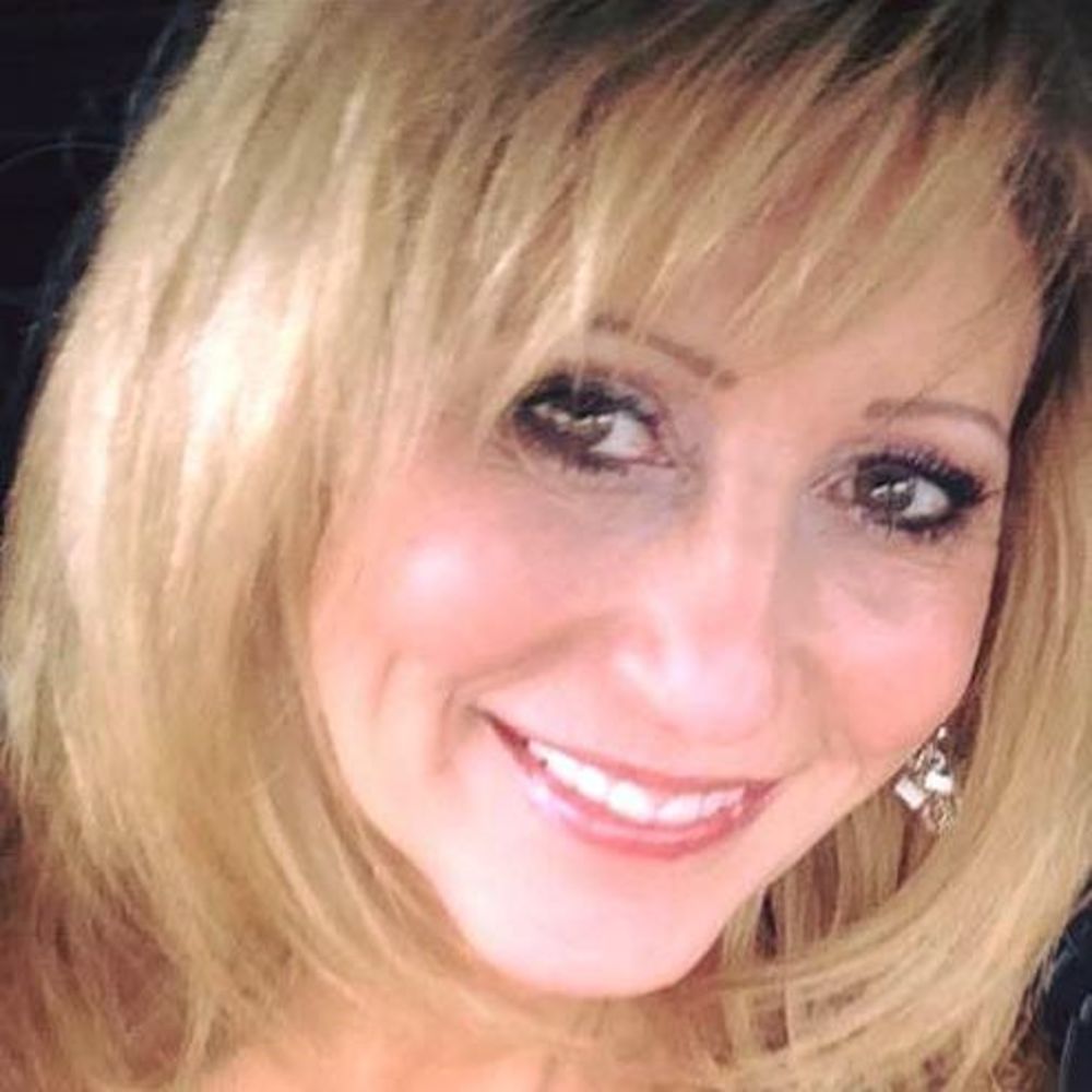Meet your Posher, Tina